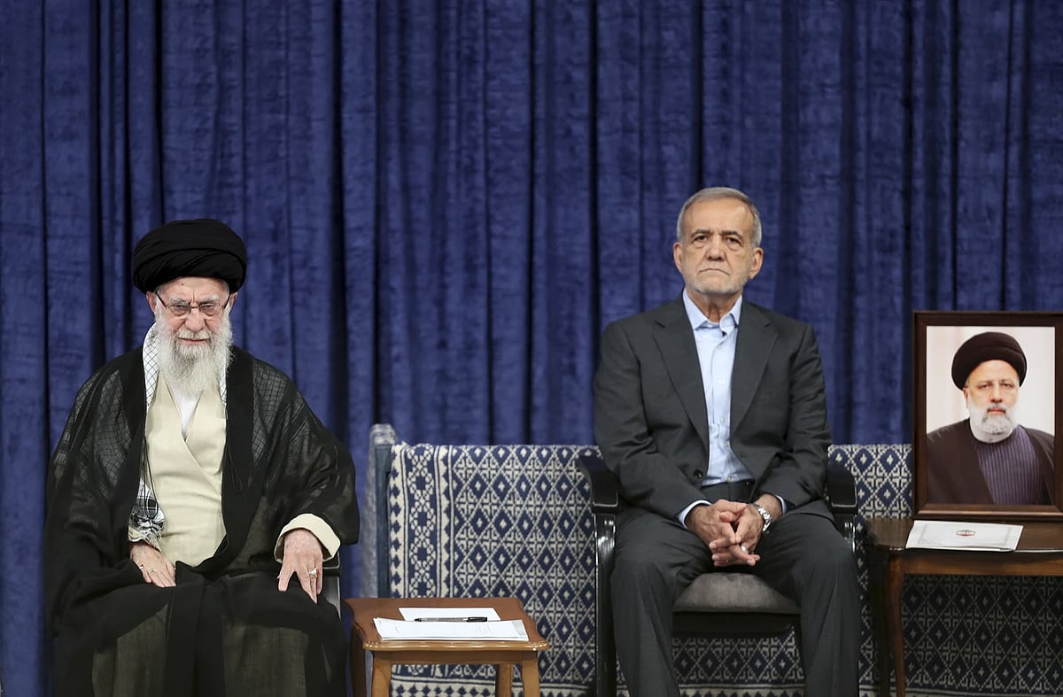 AP : Iran Supreme Leader Ayatollah Ali Khamenei with news President Masoud Pezeshkian |